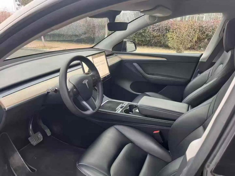 东营22年特斯拉MODEL Y6