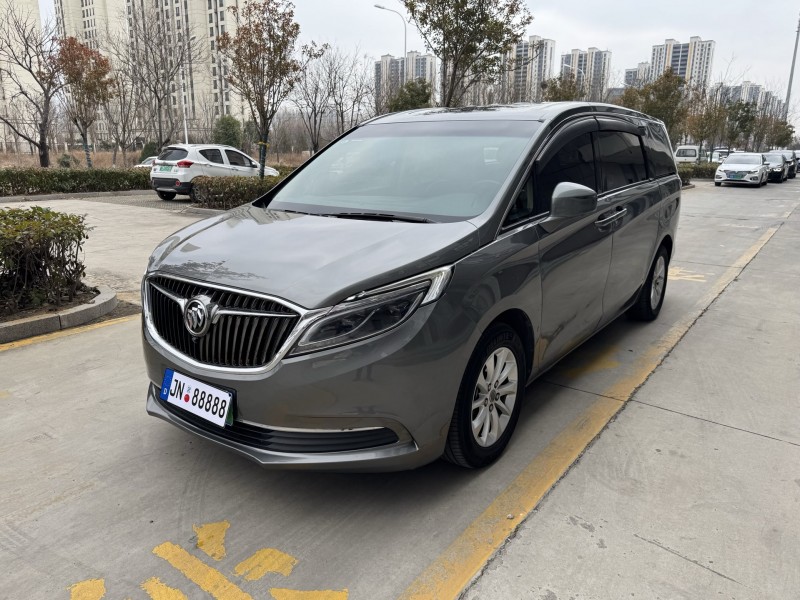 济宁18年别克GL82