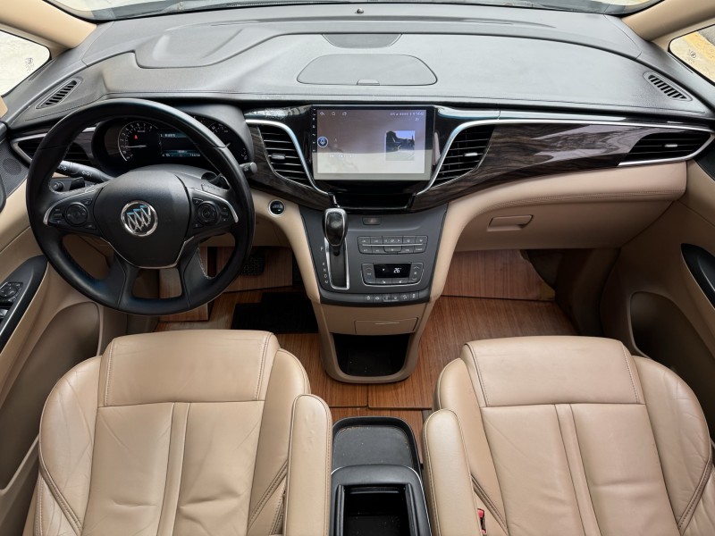 济宁18年别克GL84