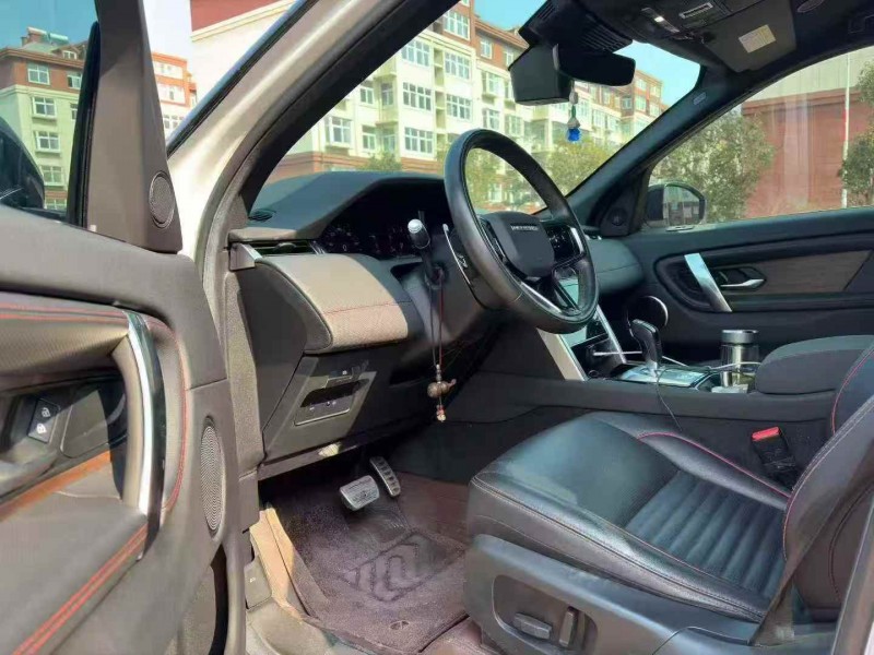 潍坊23年路虎揽胜运动4