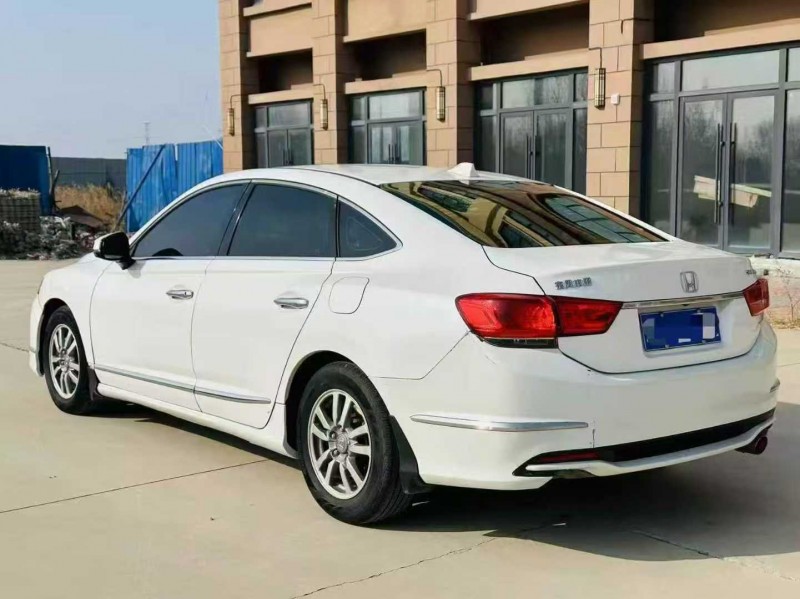 潍坊17年本田思铂睿7
