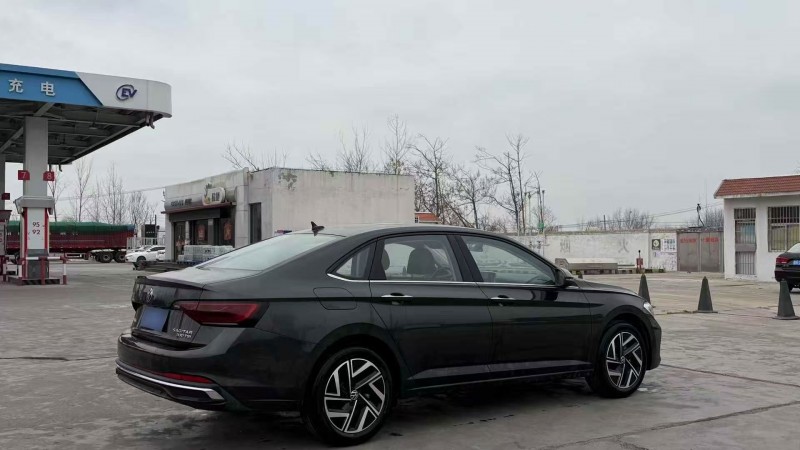 菏泽25年大众速腾7