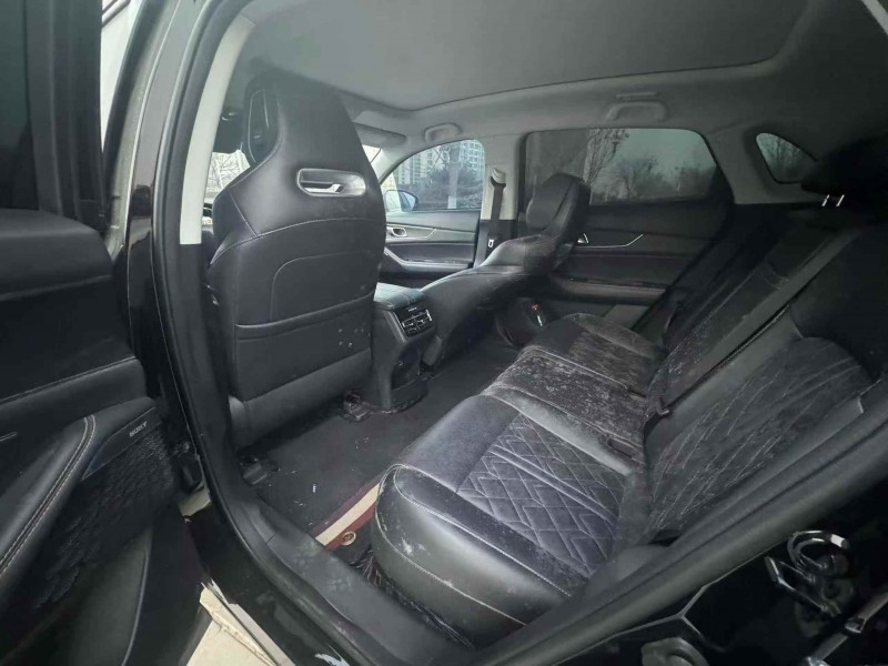 青岛22年长安汽车UNI5