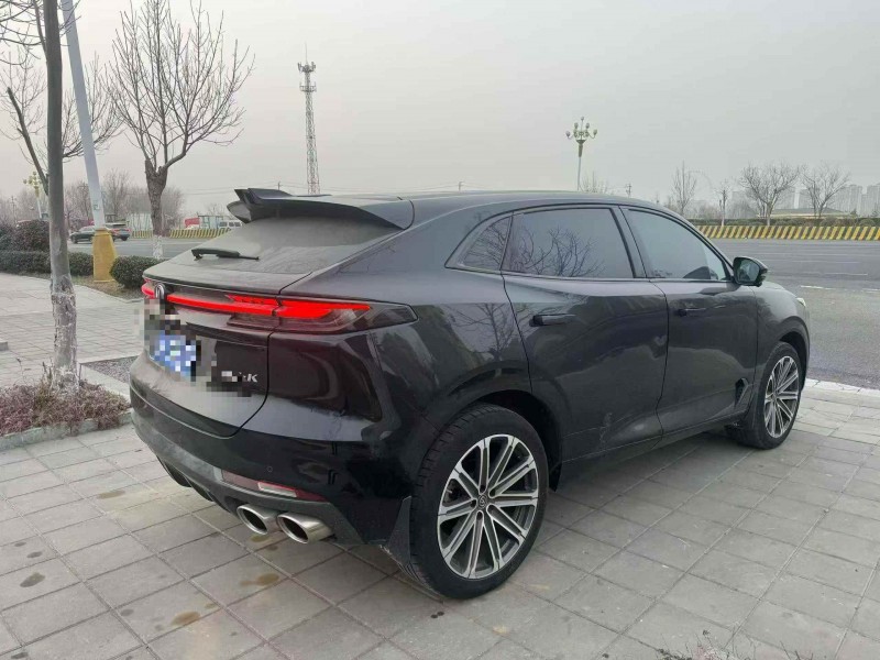 青岛22年长安汽车UNI7