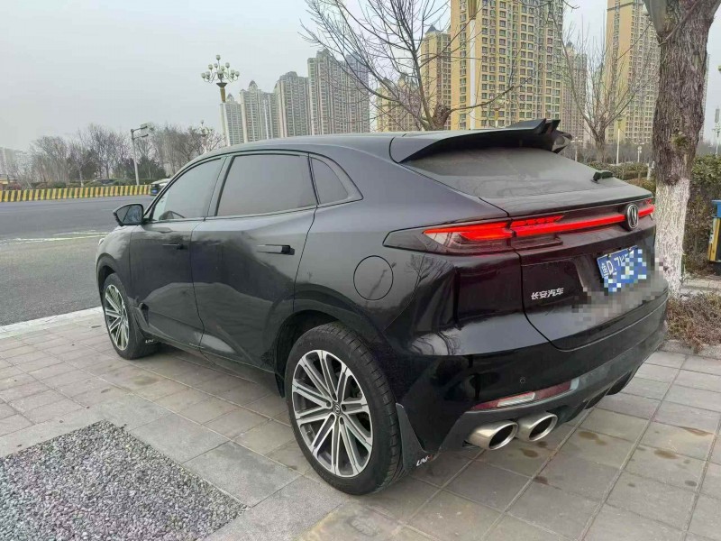 青岛22年长安汽车UNI8