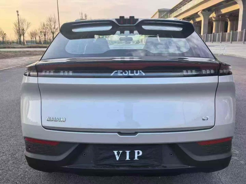 天津25年东风风神9