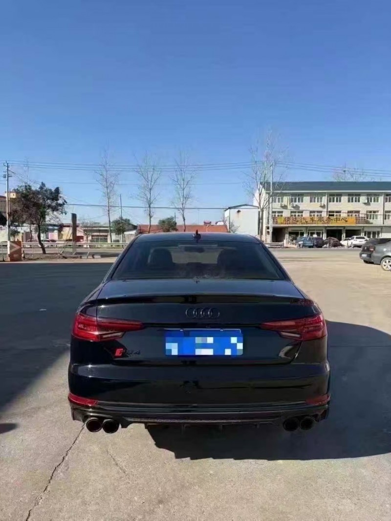 菏泽19年奥迪A4L8