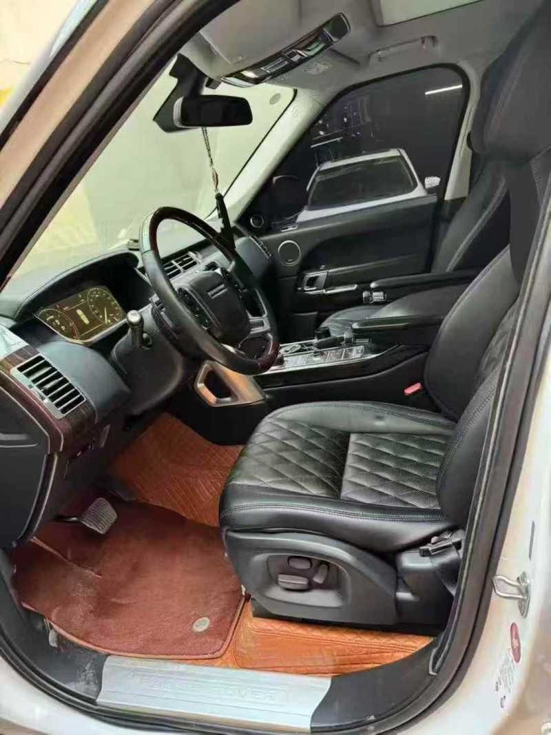 乌海15年路虎揽胜行政4