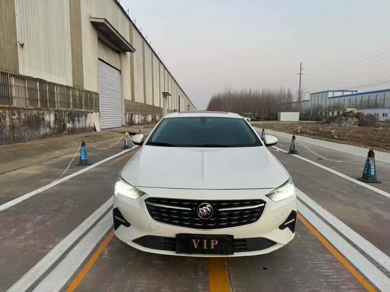 菏泽23年别克君威1