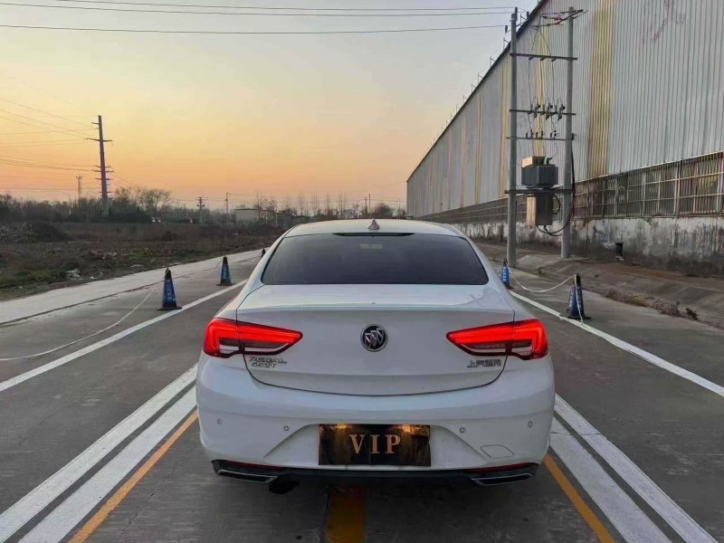 菏泽23年别克君威9