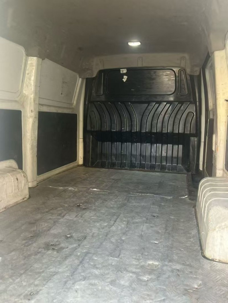 东莞24年万象汽车T018