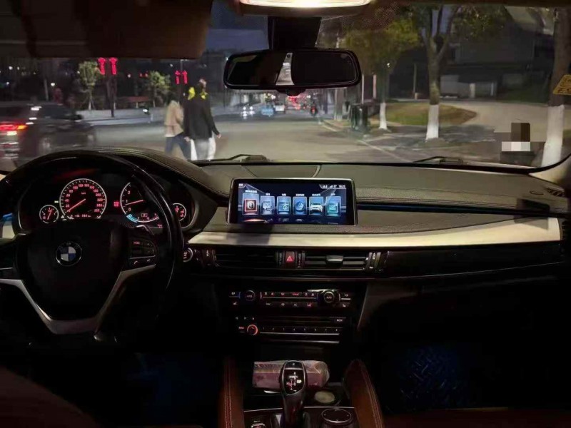 赣州17年宝马X64