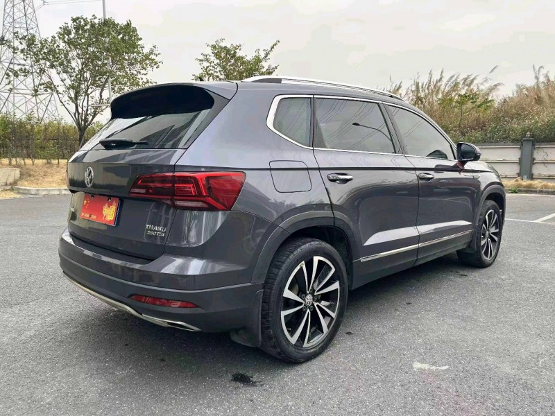 广州19年大众途岳8