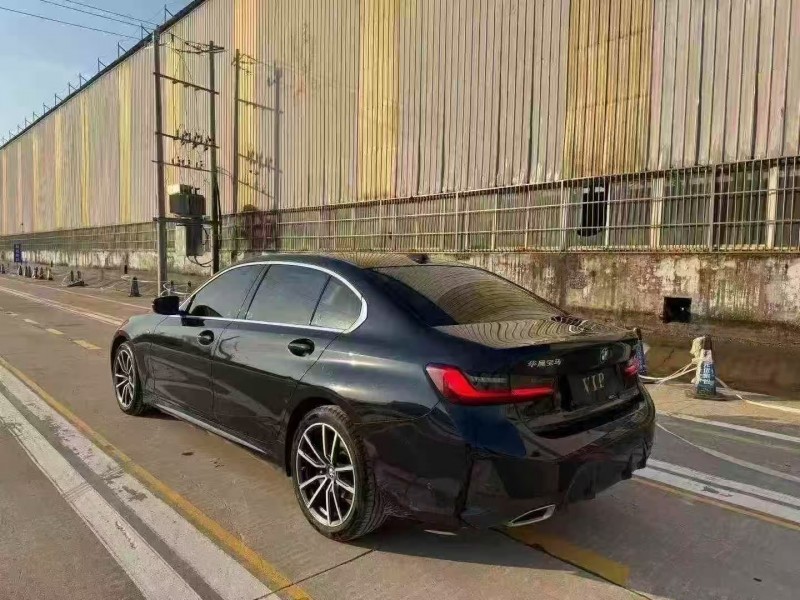 菏泽23年宝马3系7