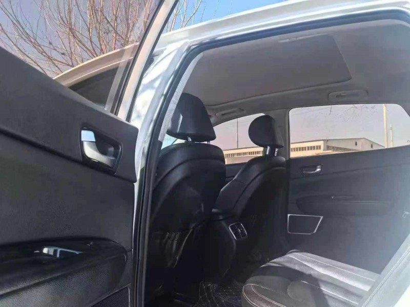 菏泽17年起亚K55