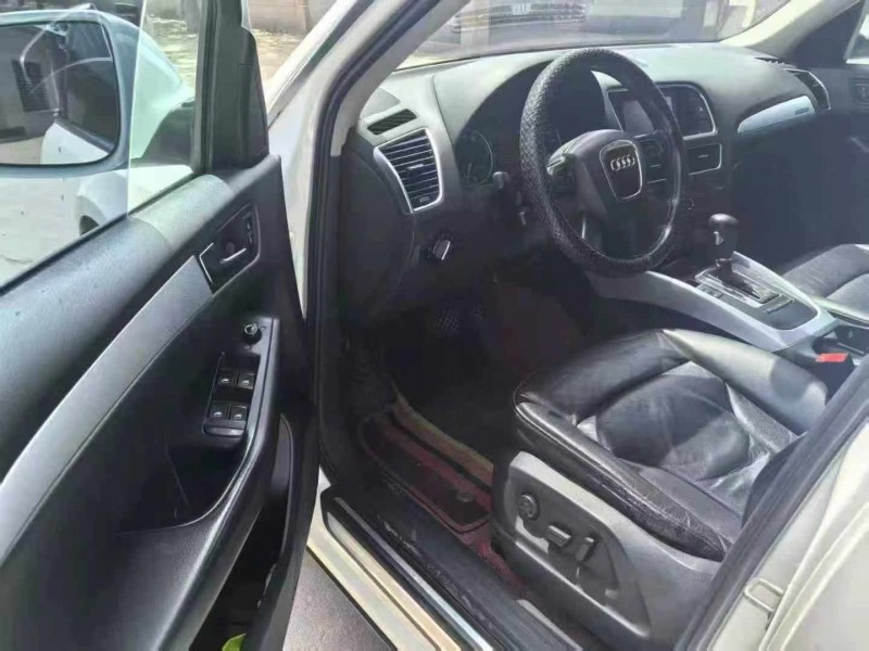 保定13年奥迪Q56