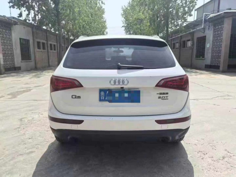 保定13年奥迪Q59