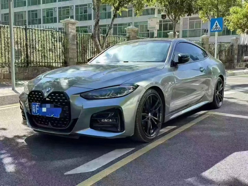 广州21年宝马4系3