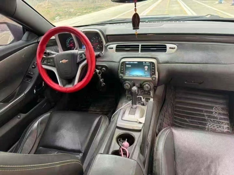 菏泽16年雪佛兰科迈罗5