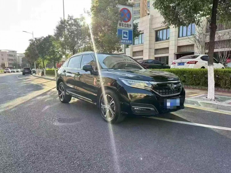 广州17年本田URV2