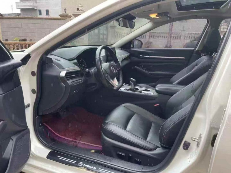 湛江21年日产天籁4