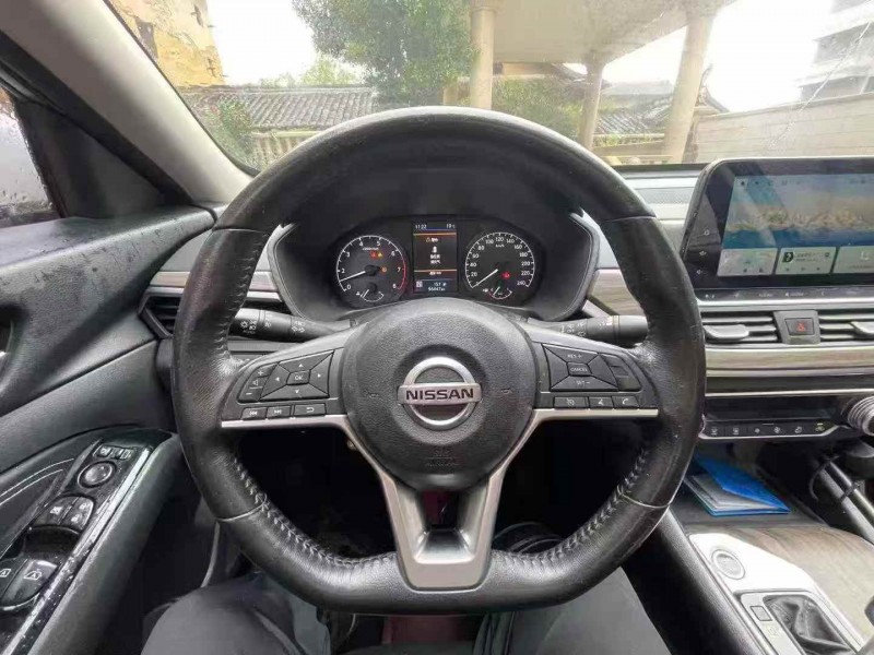 湛江21年日产天籁7