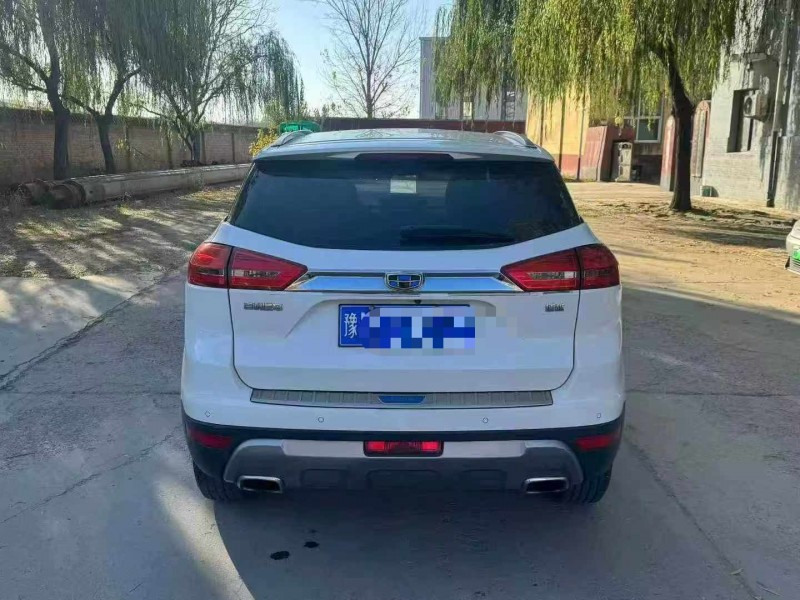 保定16年吉利博越9