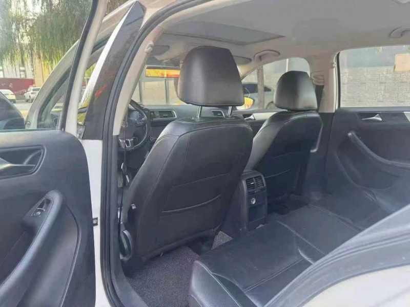 保定12年大众速腾4