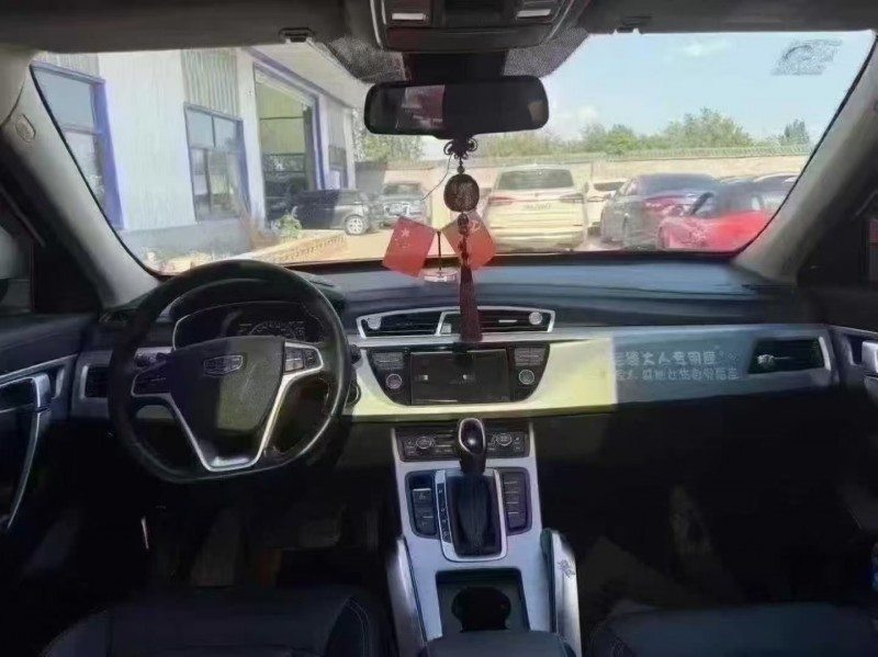 菏泽16年吉利博越3