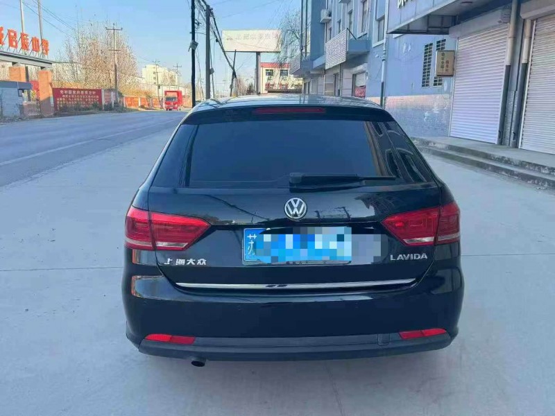 保定14年大众朗行9