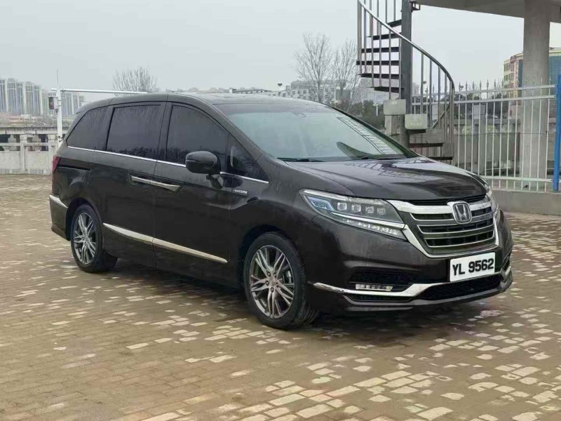 新乡20年本田艾力绅2