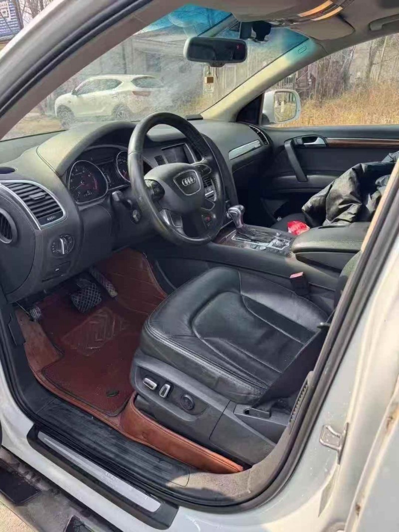 潍坊12年奥迪Q74