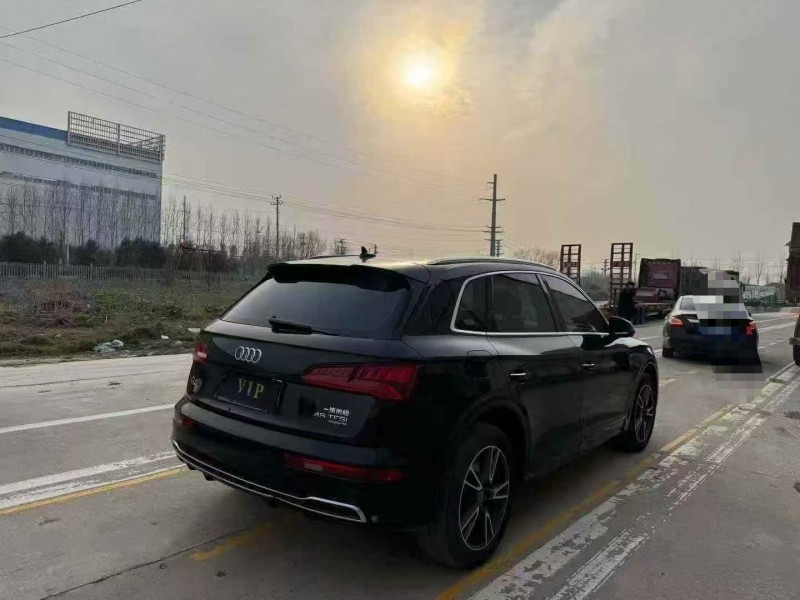 菏泽19年奥迪Q58