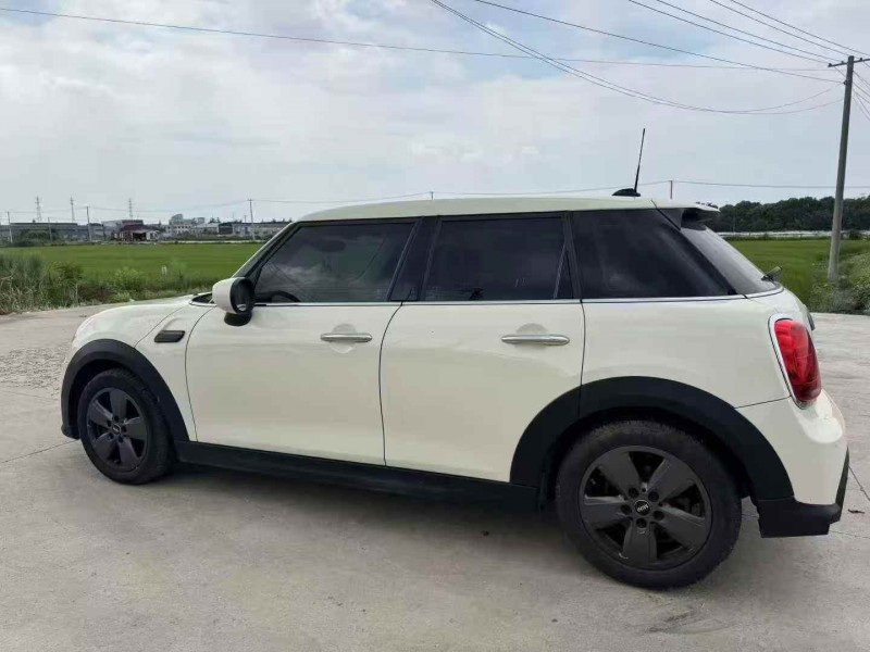 淮安22年宝马迷你7