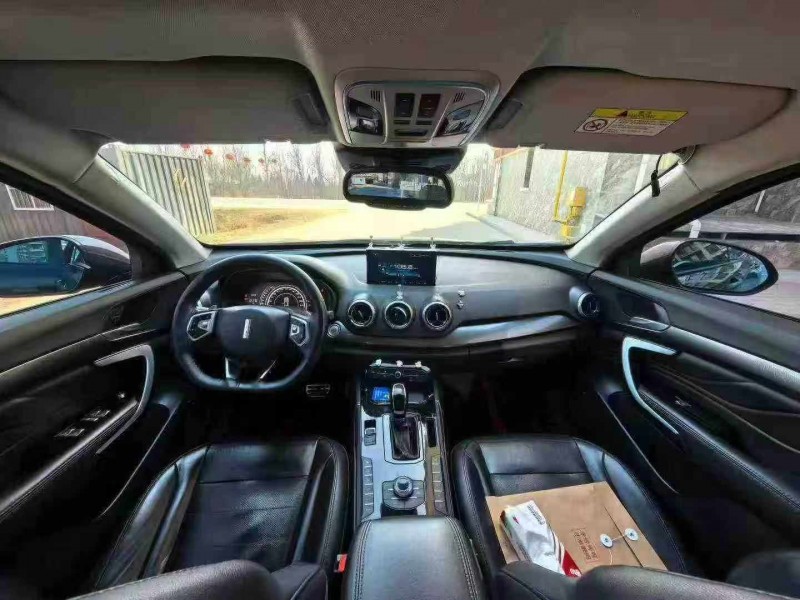 保定18年长城汽车WEY6