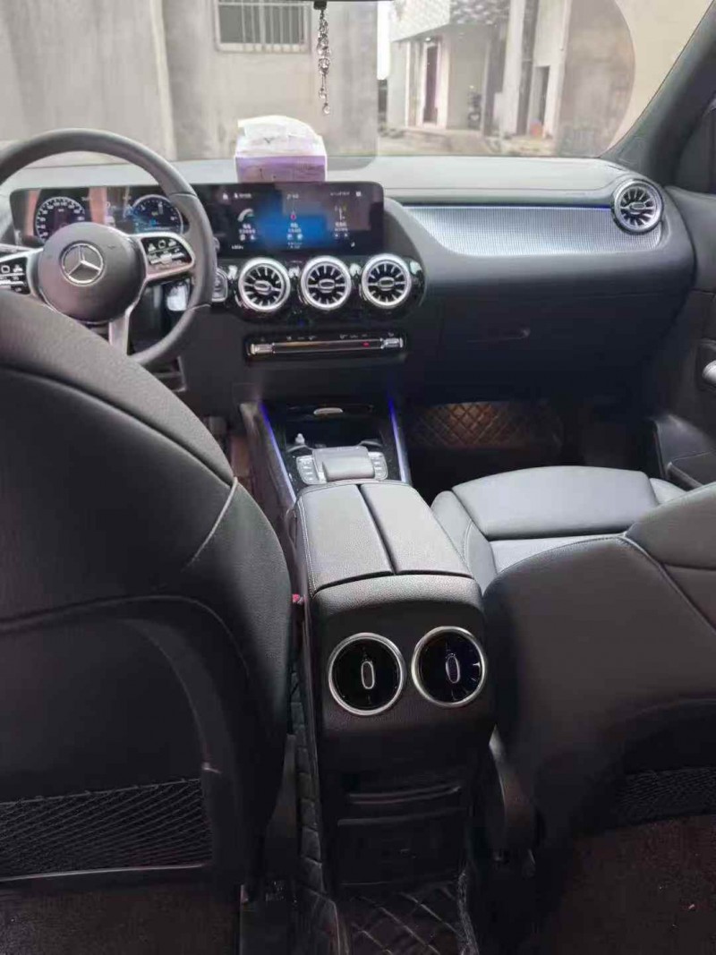 淮安24年奔驰GLA8