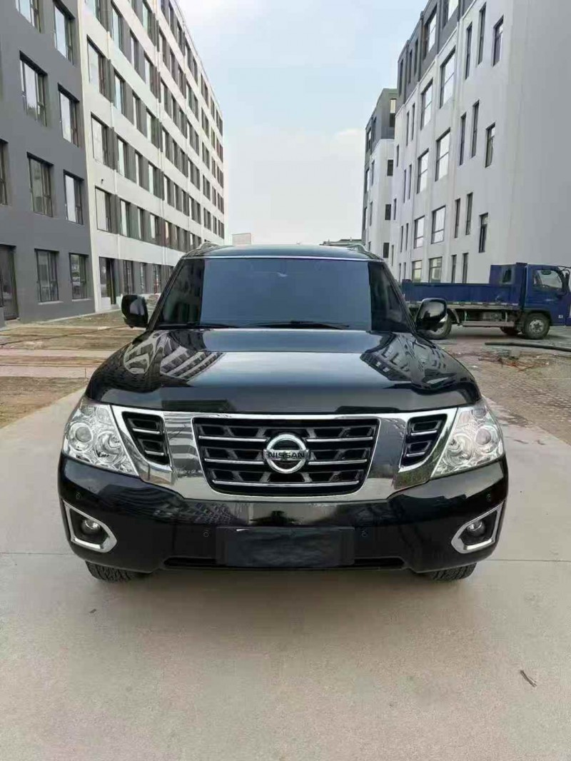 枣庄19年日产途乐1