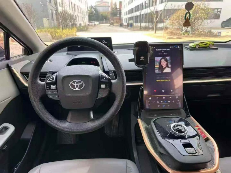 东营25年丰田BZ3Pro5