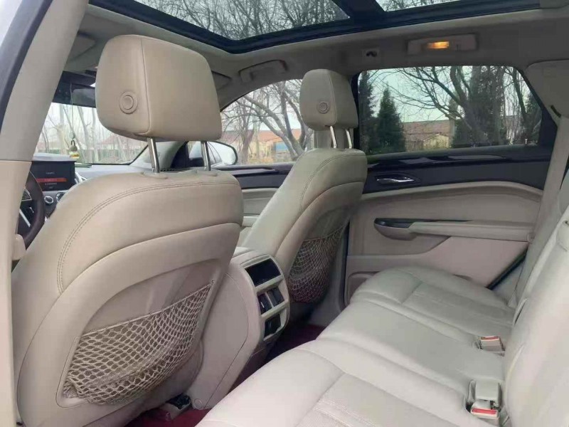 济宁12年凯迪拉克SRX4