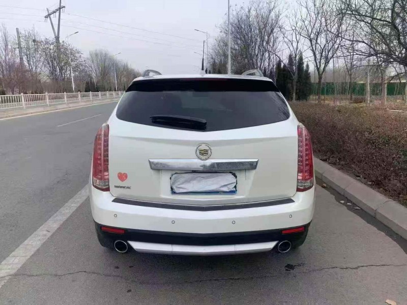 济宁12年凯迪拉克SRX9