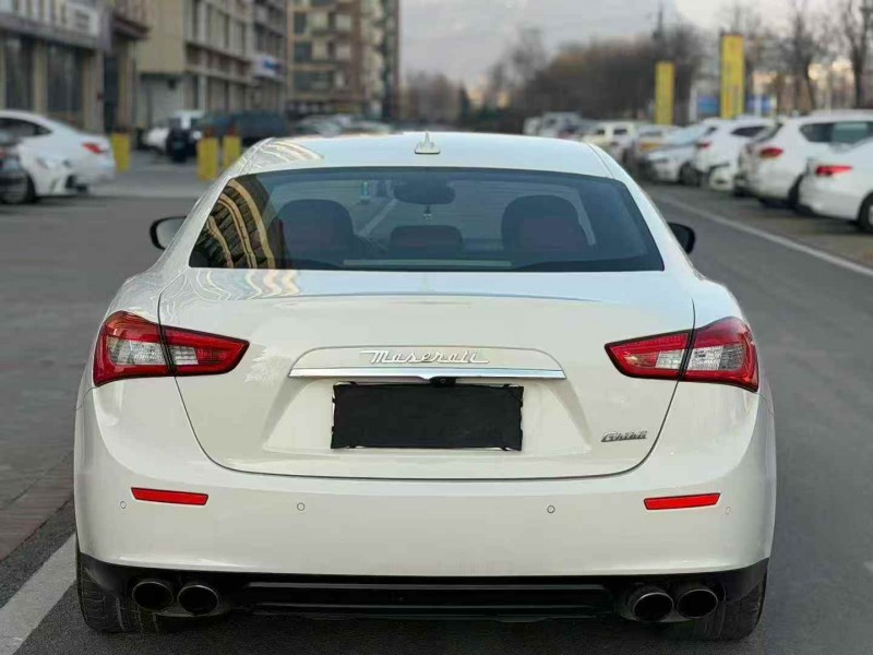 潍坊16年玛莎拉蒂Ghibli9