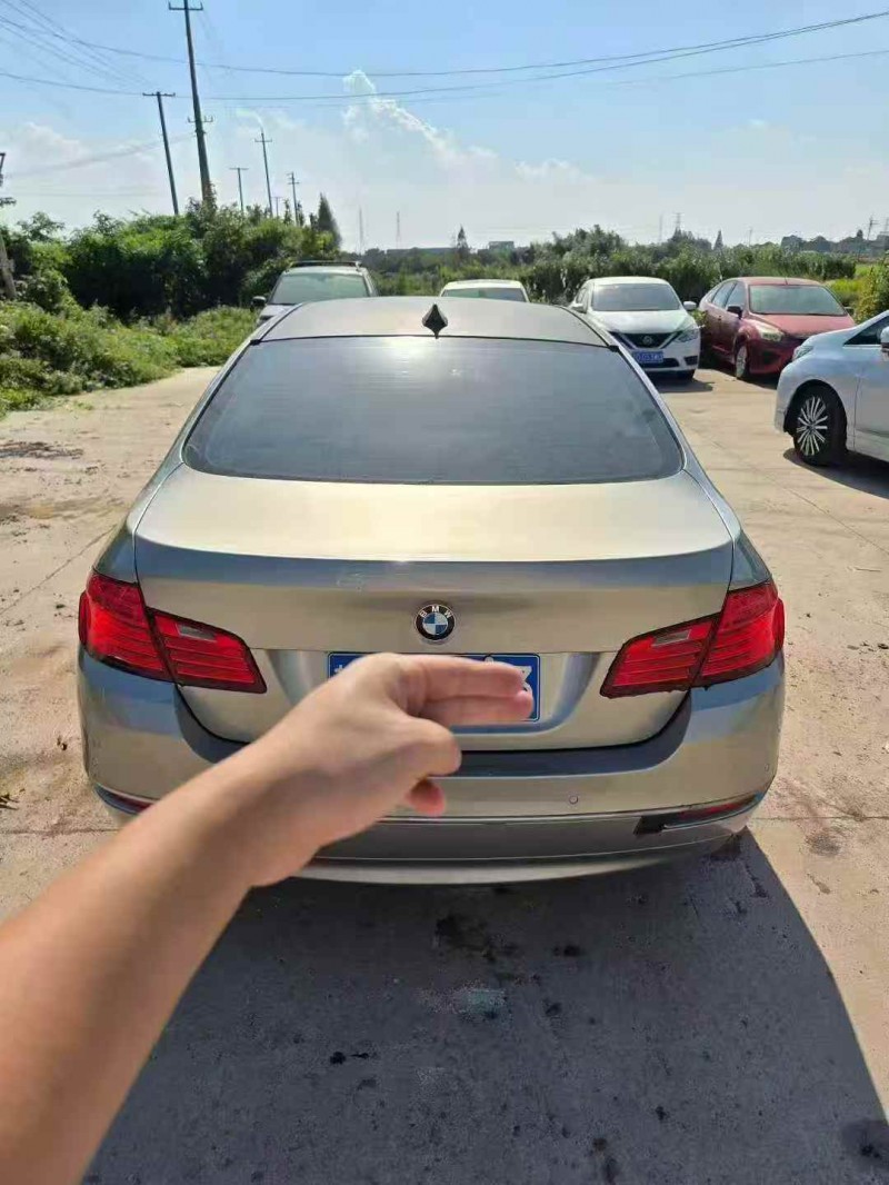 连云港16年宝马5系9