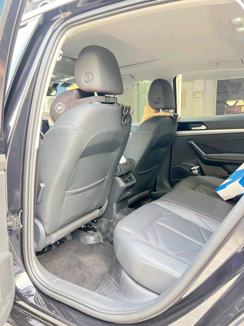 百色24年大众朗逸5