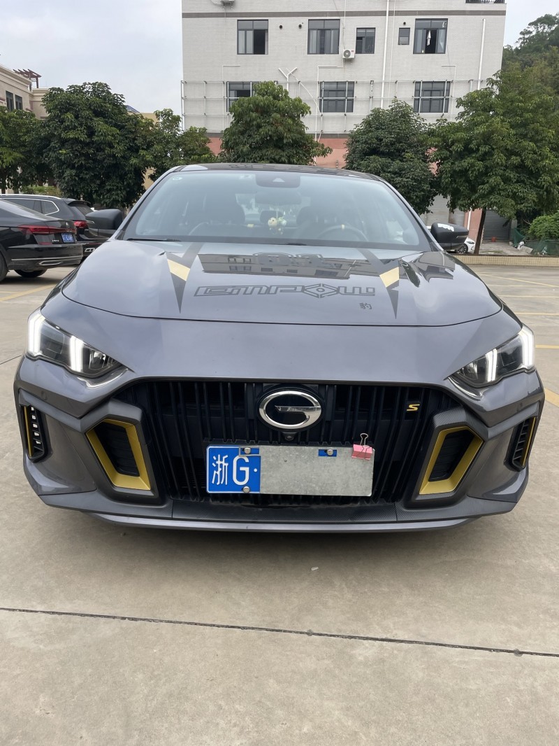 中山21年传祺影豹1