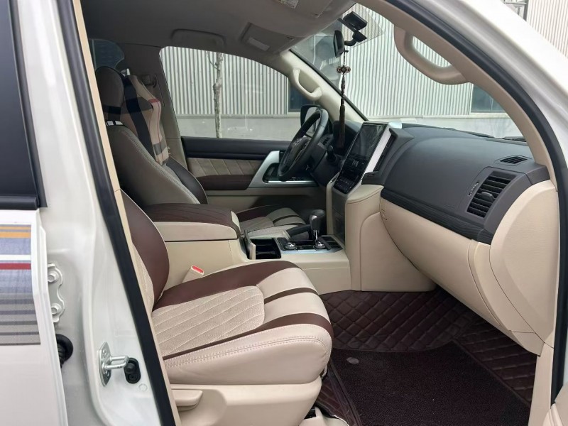 徐州20年丰田兰德酷路泽5