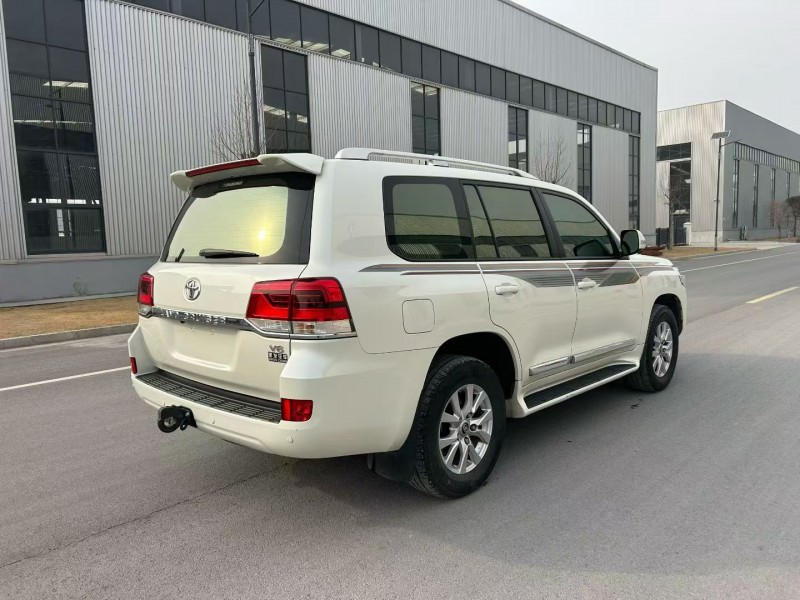 徐州20年丰田兰德酷路泽8