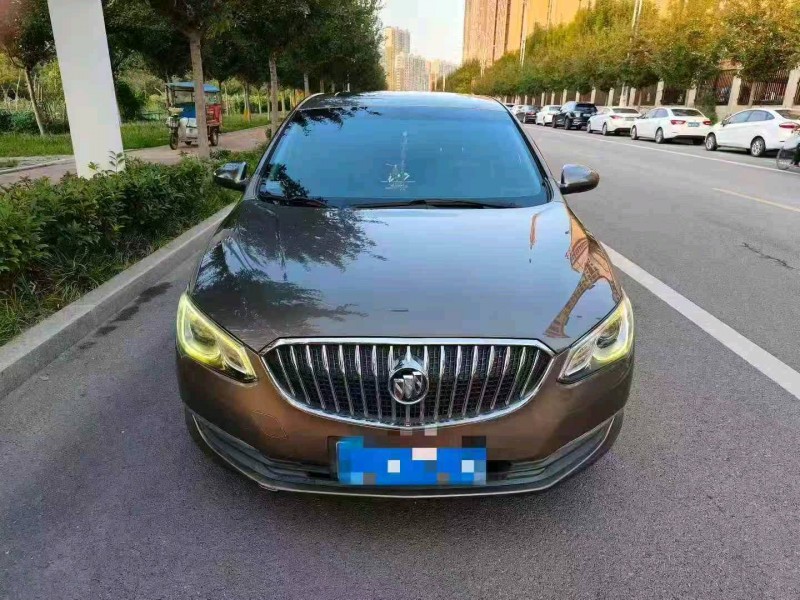 潍坊15年别克英朗1