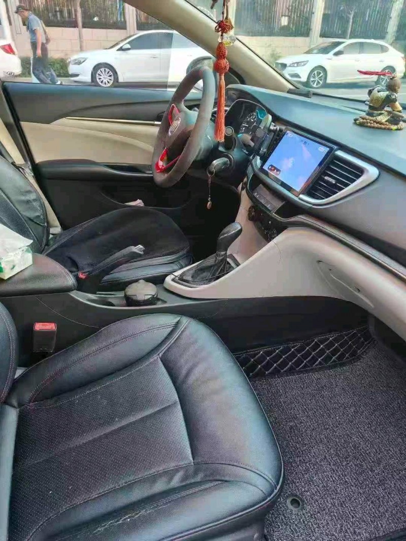 潍坊15年别克英朗5