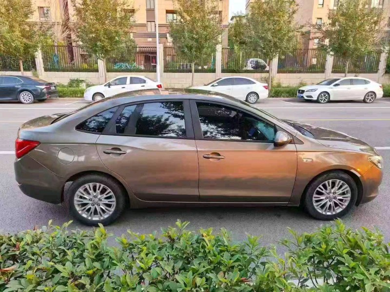 潍坊15年别克英朗6