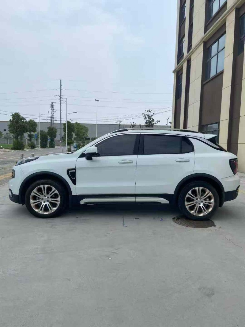 襄阳18年领克014